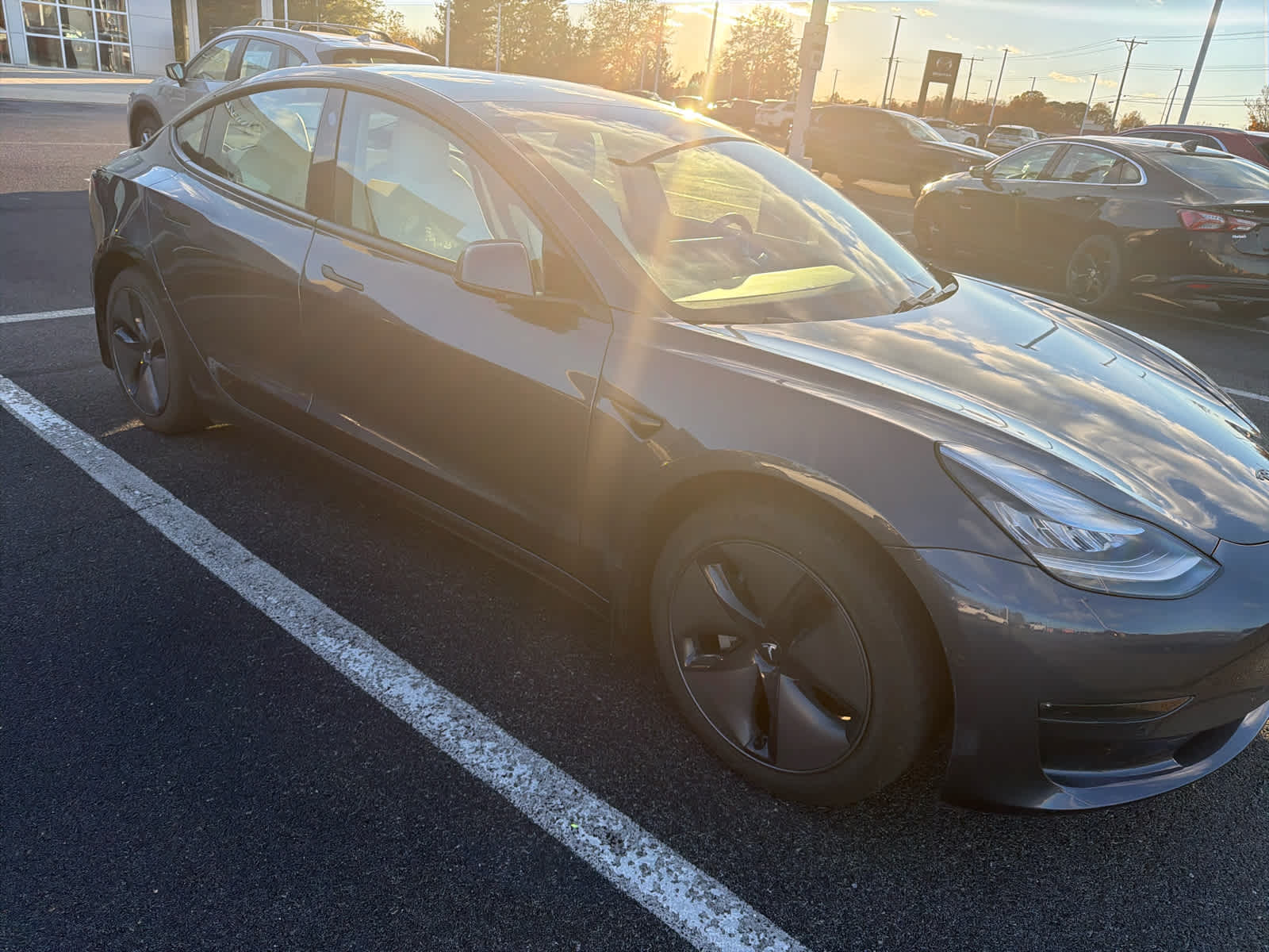 2020 Tesla Model 3 Long Range photo 2