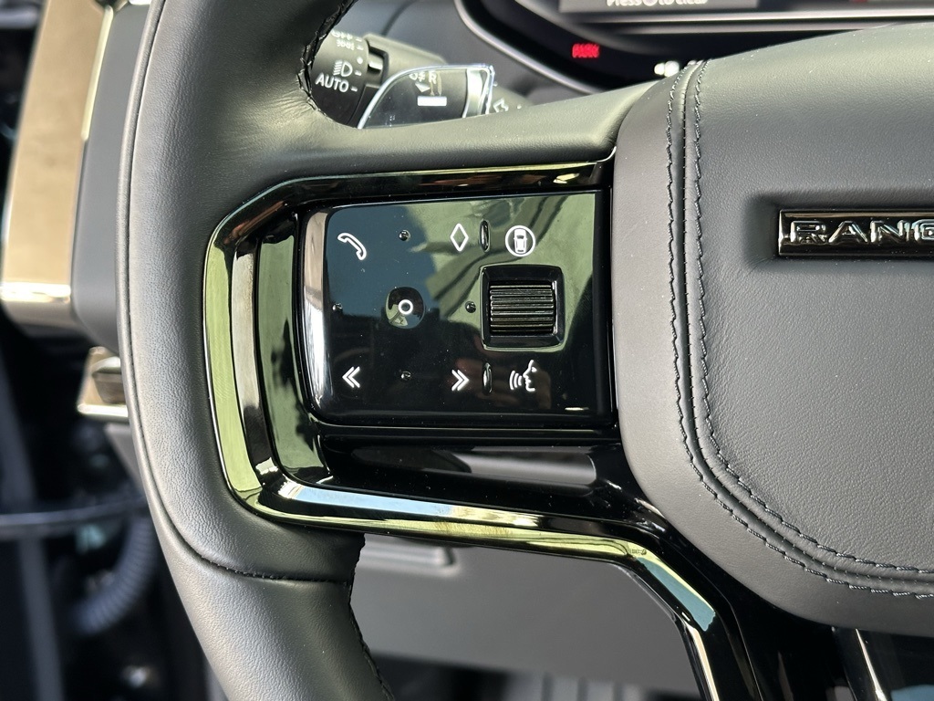 2024 Land Rover Range Rover Sport photo 15