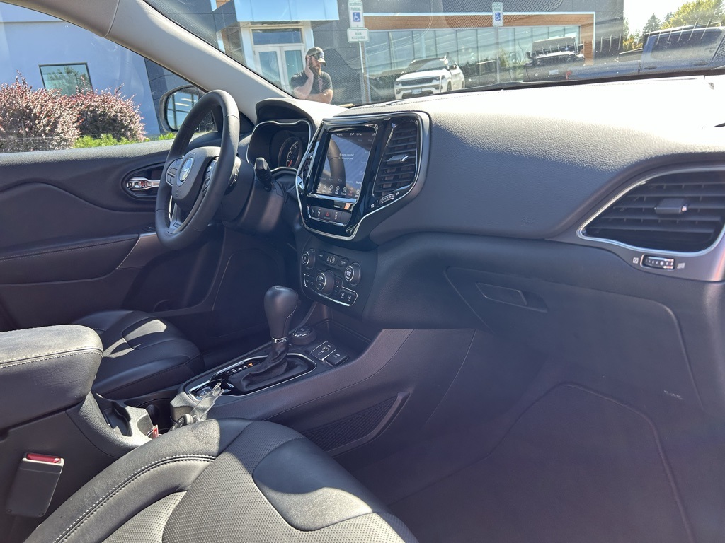 2022 Jeep Cherokee Limited photo 27