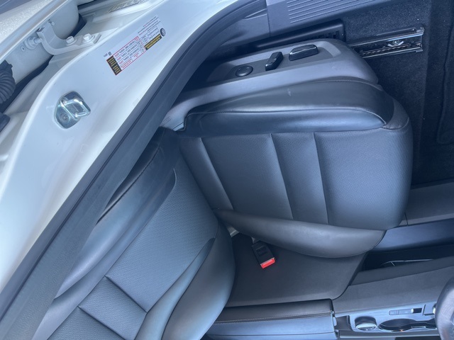 2023 Nissan Rogue SV photo 6
