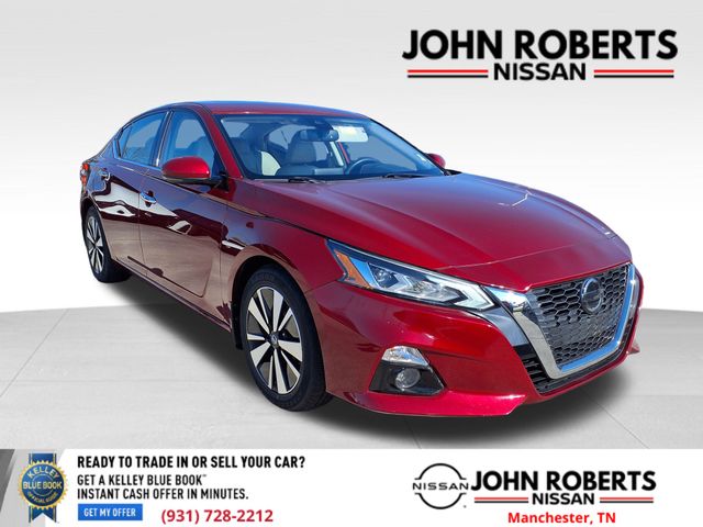 2020 Nissan Altima SL's photo