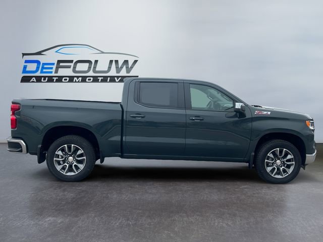2025 Chevrolet Silverado 1500 LT photo 2