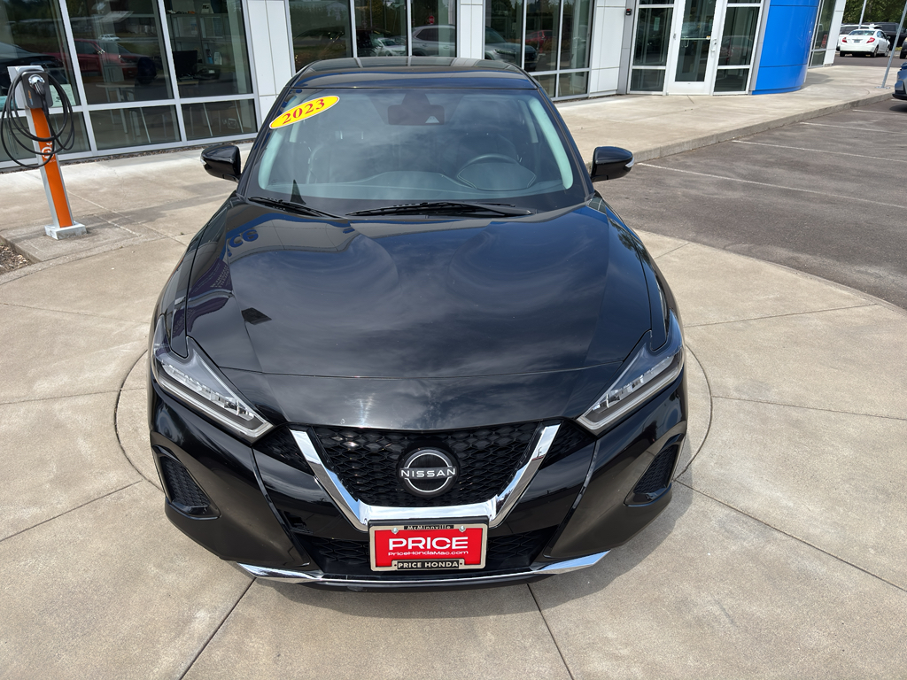 2023 Nissan Maxima SV photo 6