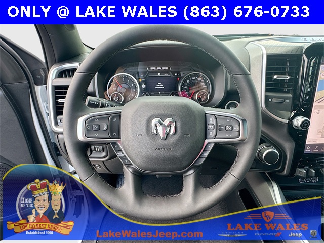 2025 Ram 1500 Big Horn Night Edition photo 9