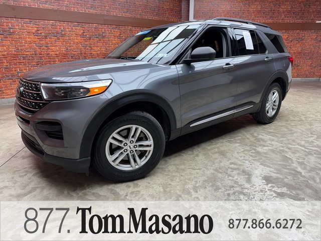 2022 Ford Explorer XLT's photo