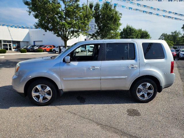 Used 2014 Honda Pilot EX-L with VIN 5FNYF4H56EB001705 for sale in Lakewood, NJ