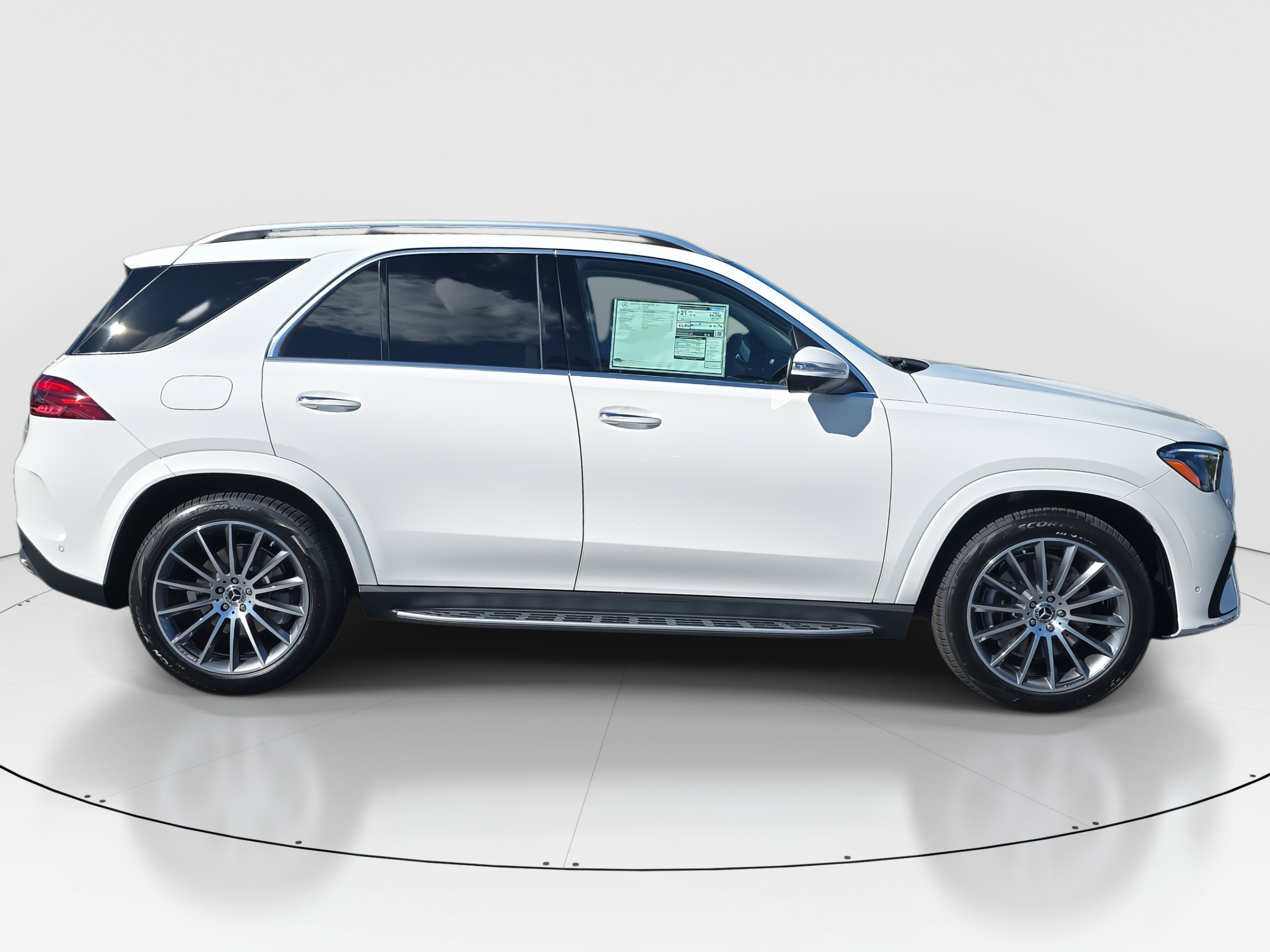 2026 Mercedes Benz GLE 450 4MATIC photo 4