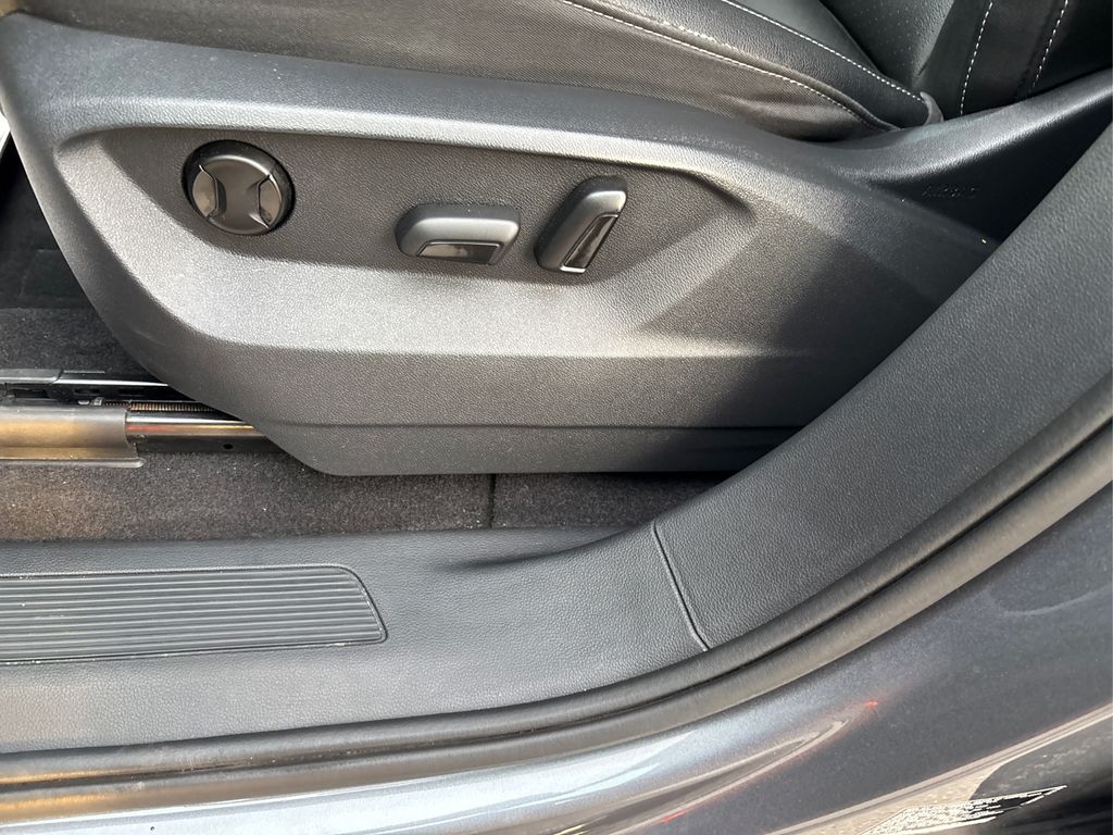 2019 Volkswagen Atlas V6 SE photo 24
