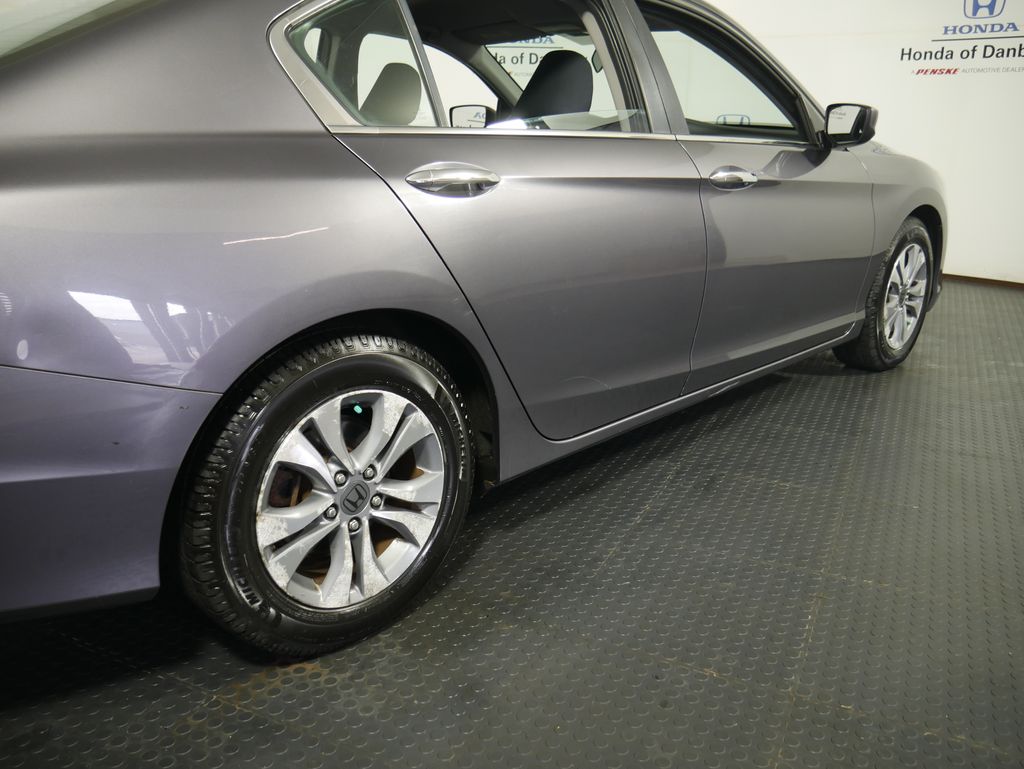 2014 Honda Accord LX photo 4