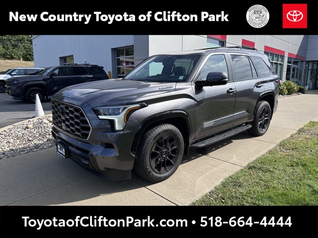 2025 Toyota Sequoia Platinum photo 4