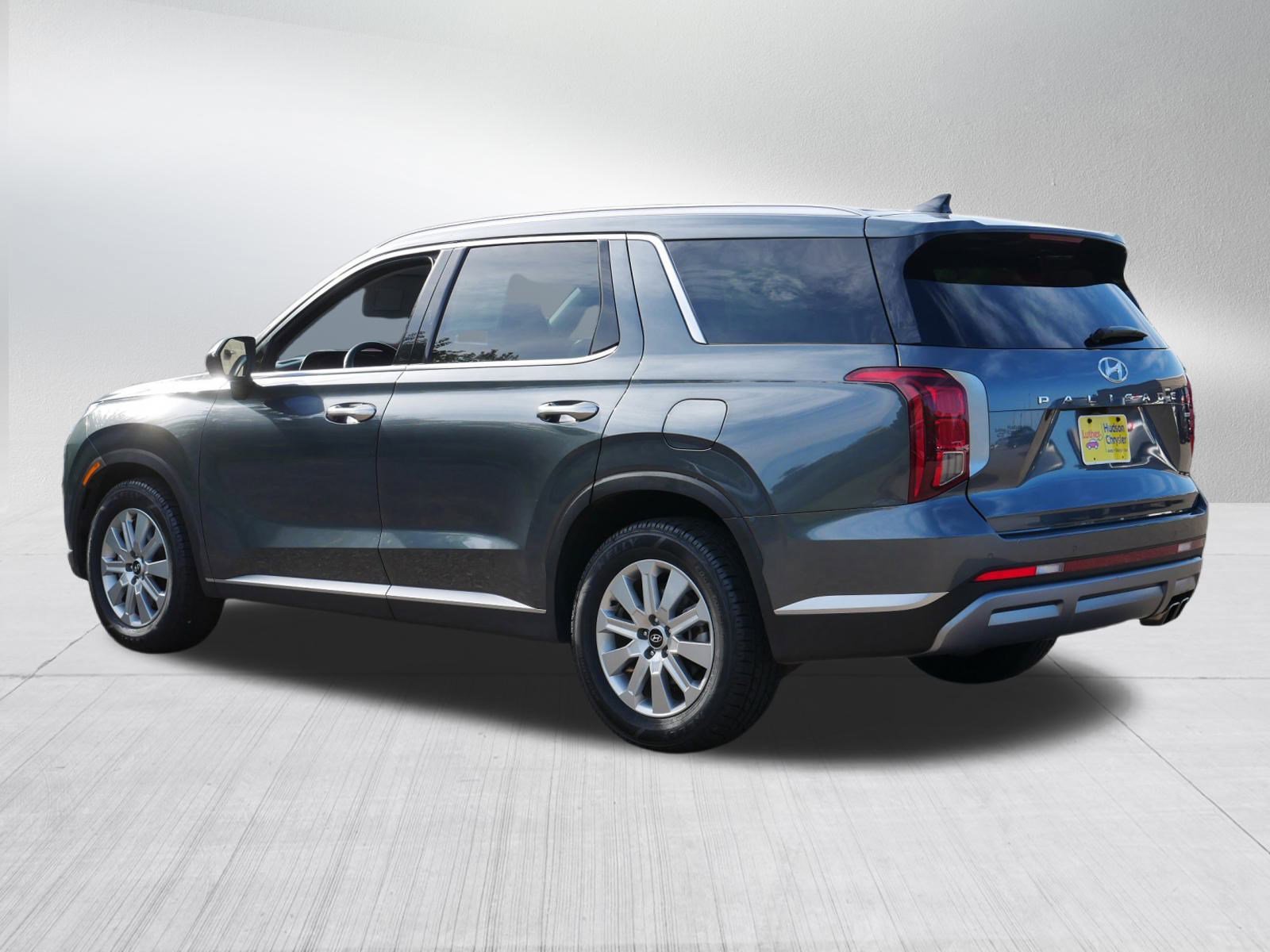 2025 Hyundai Palisade SEL photo 5