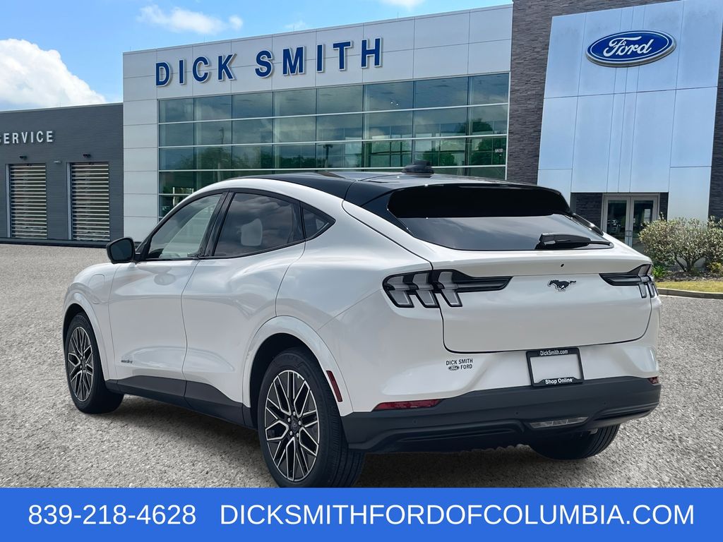 2025 Ford Mustang Mach-E Premium photo 3