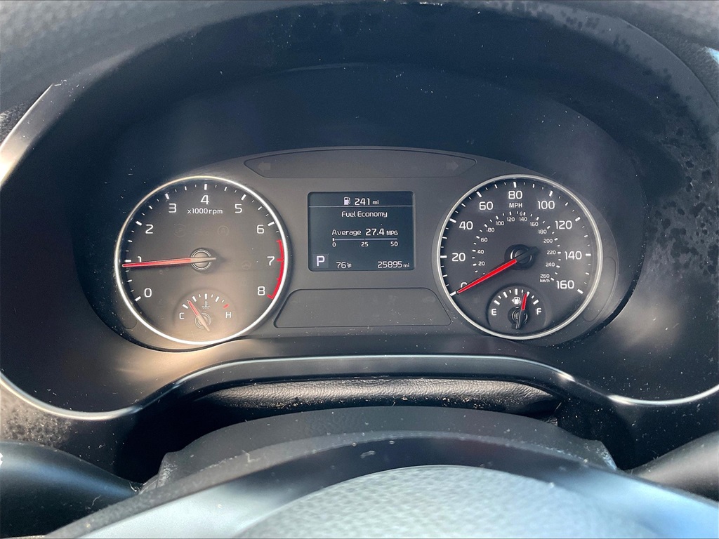 2023 Kia Seltos LX photo 21