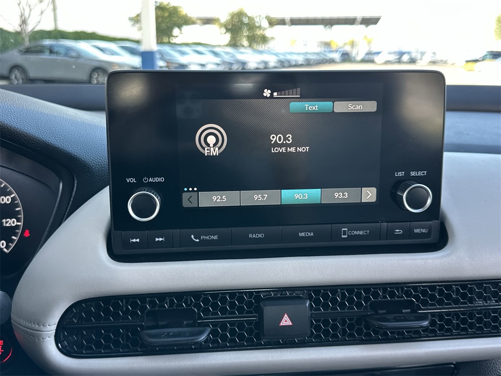 2023 Honda HR-V LX photo 24
