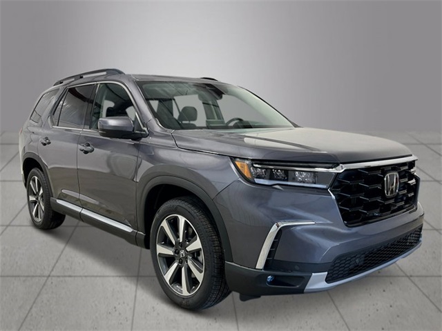 2025 Honda Pilot Touring photo 9
