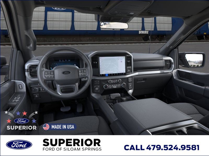 2025 Ford F-150 XLT photo 8
