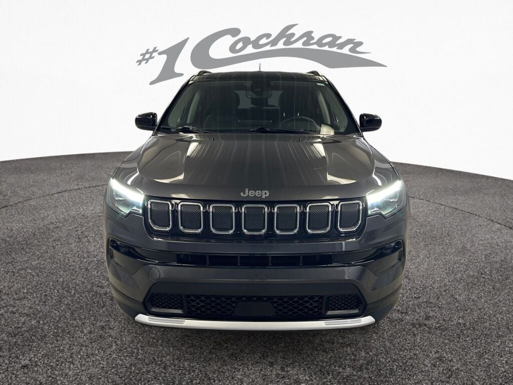 2022 Jeep Compass Limited photo 2