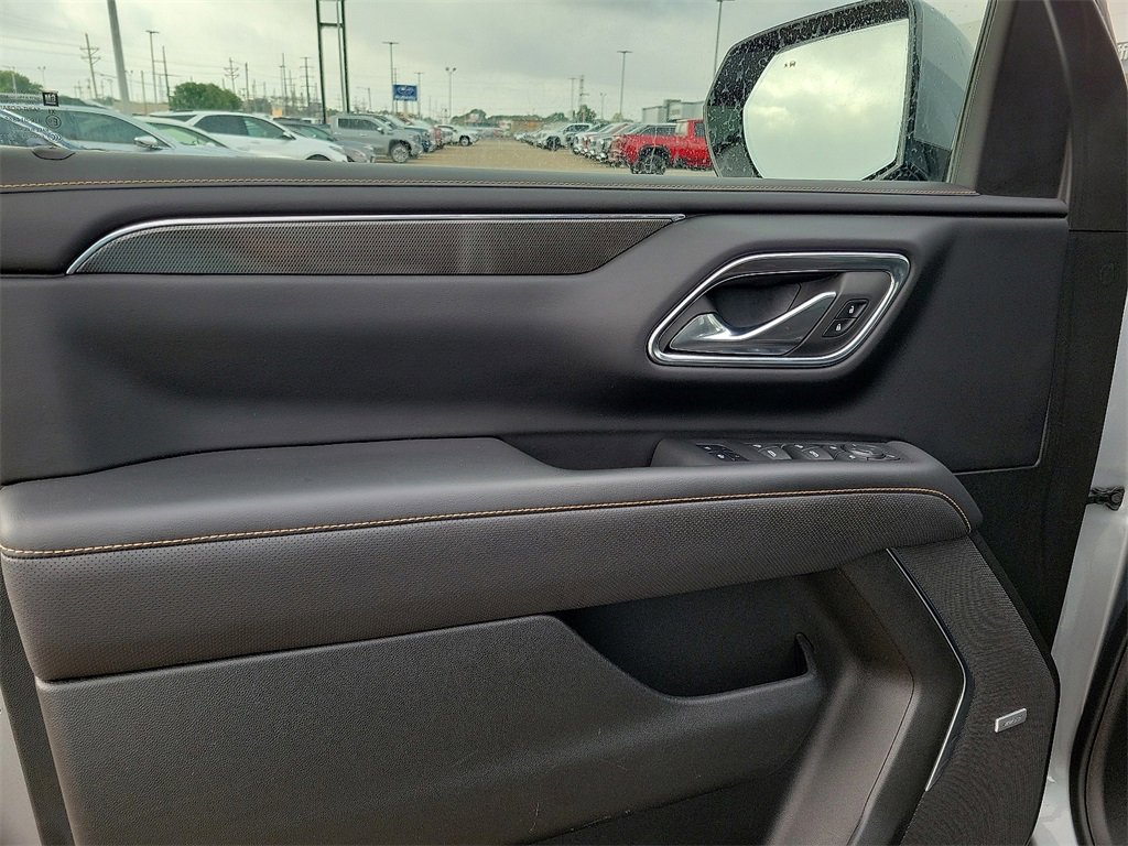 2023 Gmc Yukon XL AT4 photo 18
