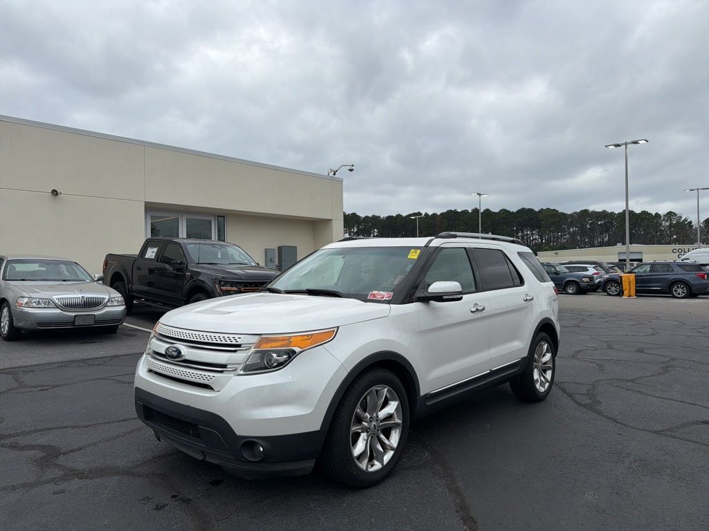 2014 Ford Explorer Limited's photo