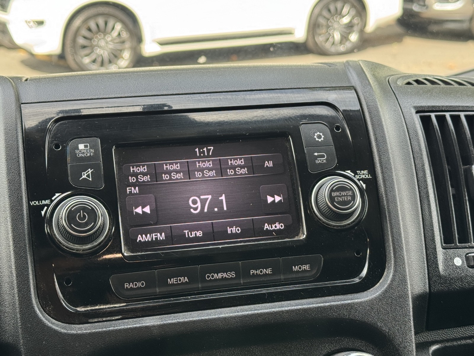 2019 Ram 3500 photo 17