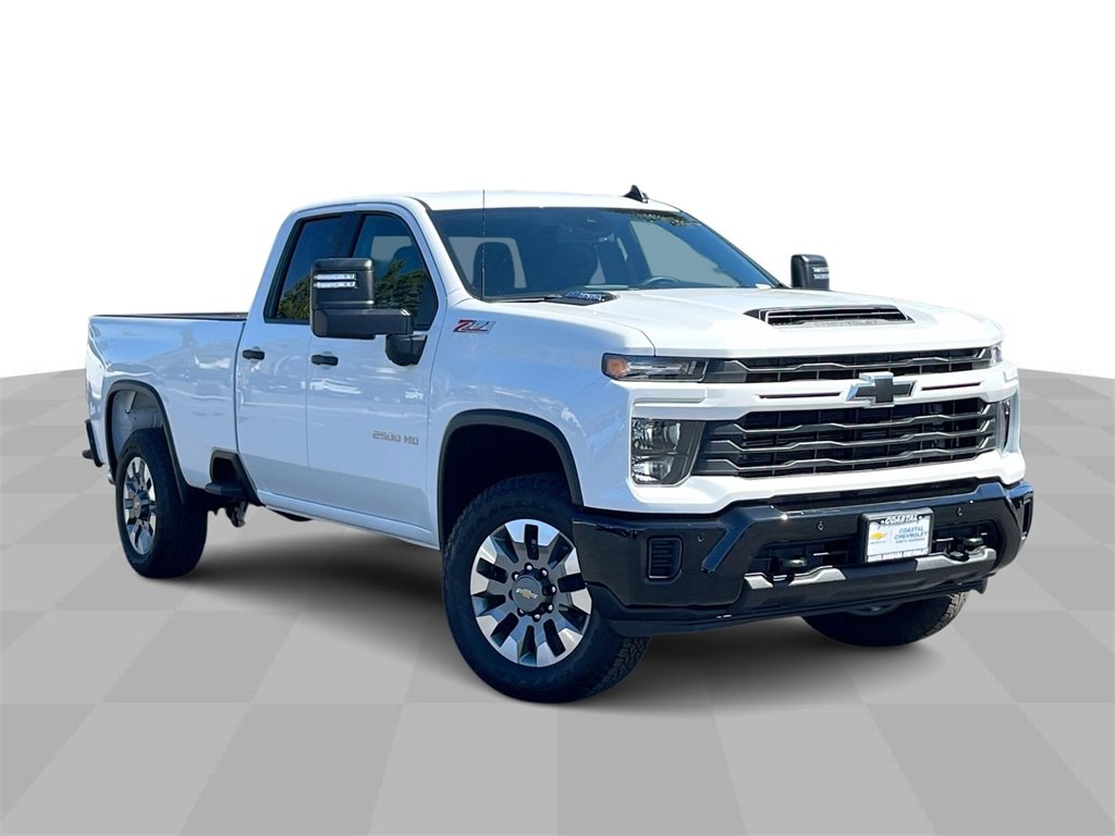 2025 Chevrolet Silverado 2500HD Custom's photo