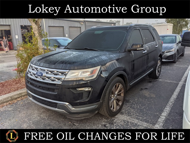 2019 Ford Explorer Limited's photo