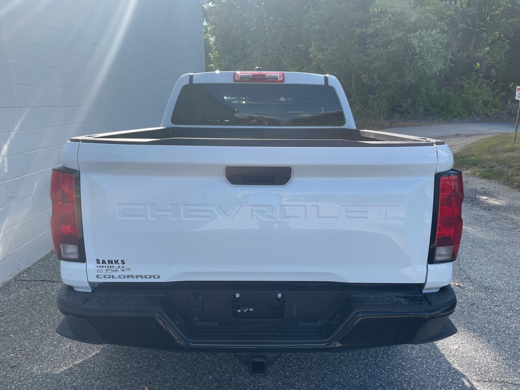 2024 Chevrolet Colorado Work Truck photo 5