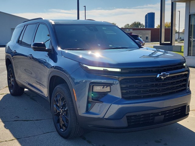 2026 Chevrolet Traverse LT's photo