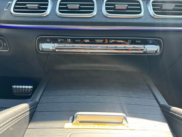 2025 Mercedes Benz GLS 450 4MATIC photo 31