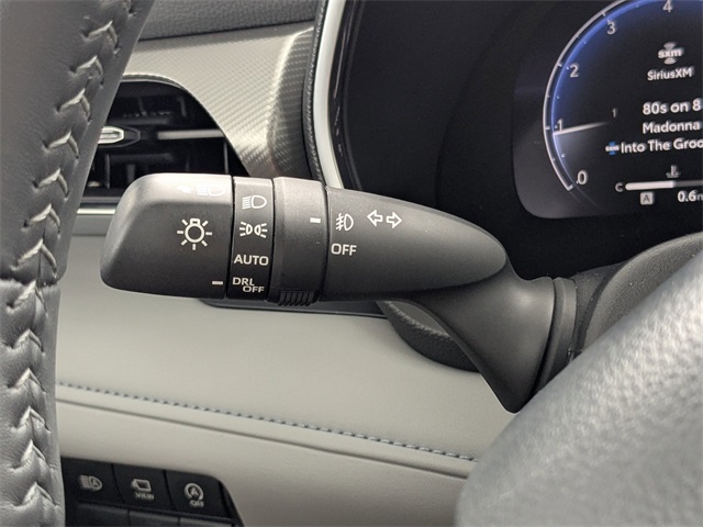 2024 Toyota Highlander Platinum photo 29