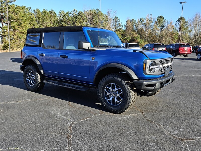 2024 Ford Bronco Badlands photo 3