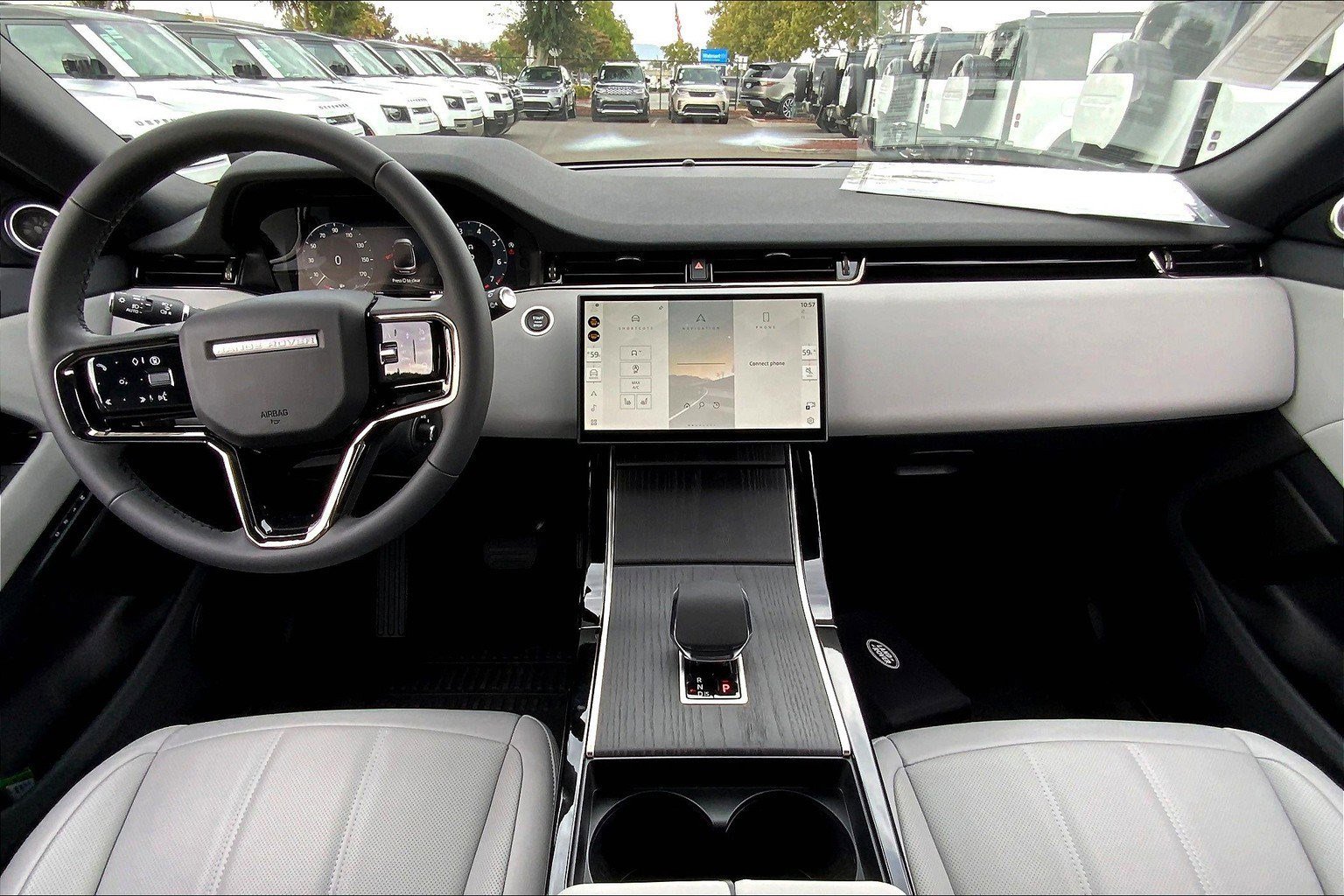 2026 Land Rover Range Rover Evoque S photo 5