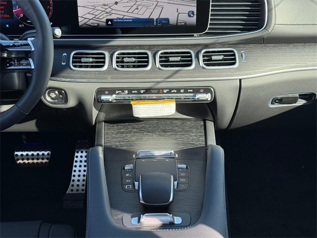 2026 Mercedes Benz GLS 450 4MATIC photo 10