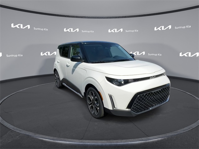 2025 Kia Soul EX photo 3