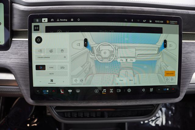 2023 Rivian R1T Adventure photo 26