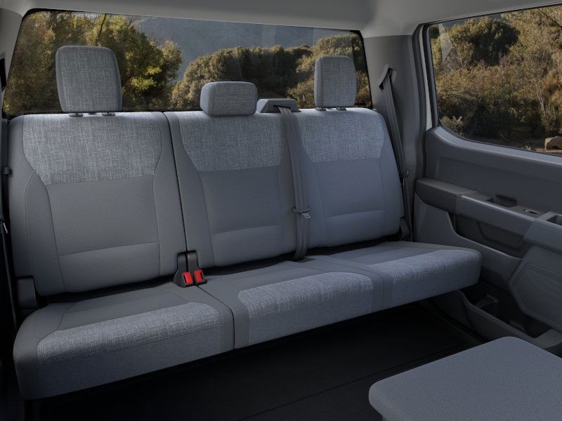 2024 Ford F-350 XLT photo 11