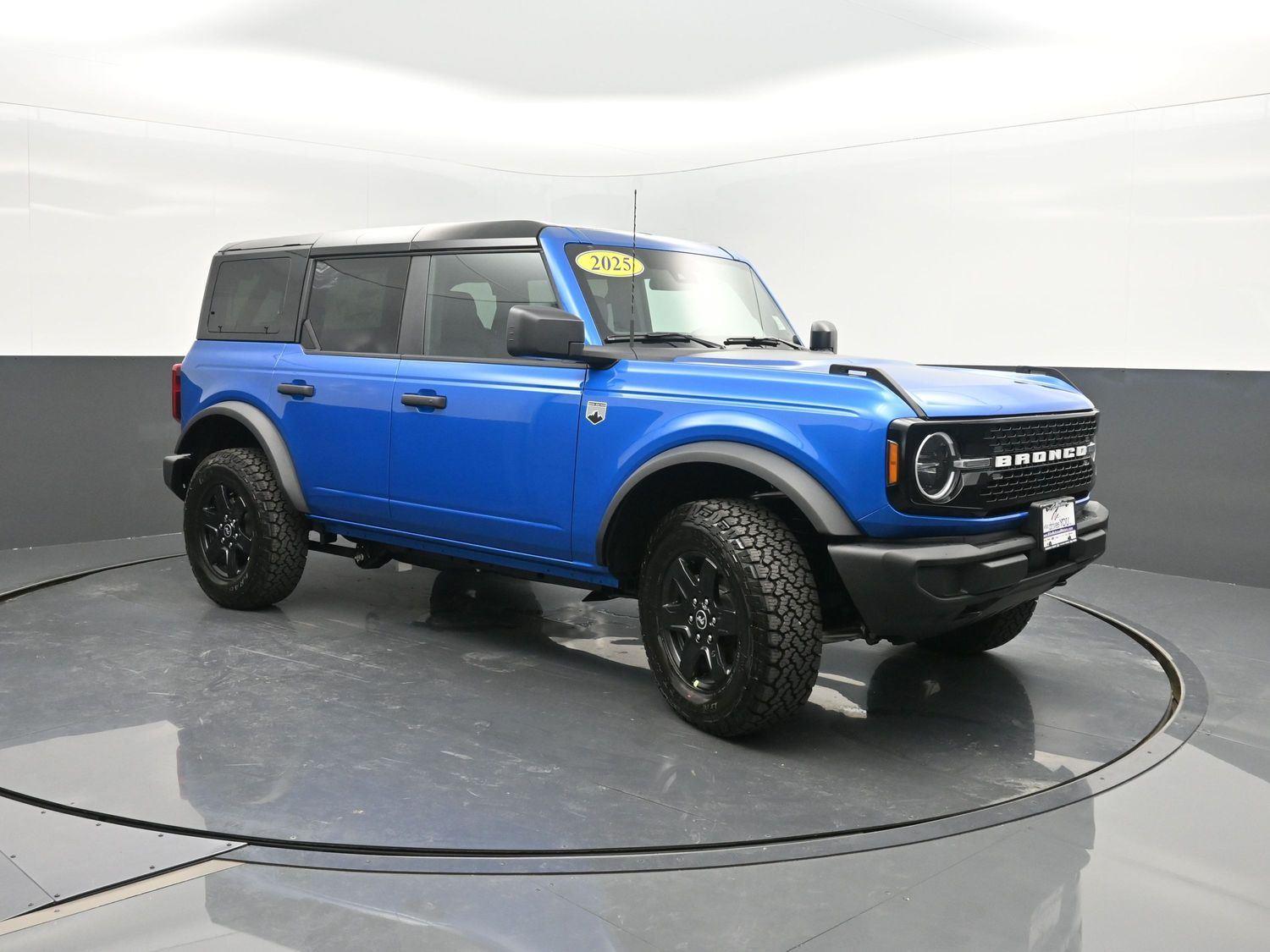 2025 Ford Bronco Big Bend photo 3