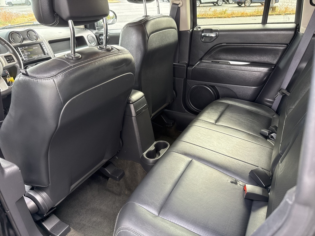 2017 Jeep Compass Latitude High Altitude photo 18