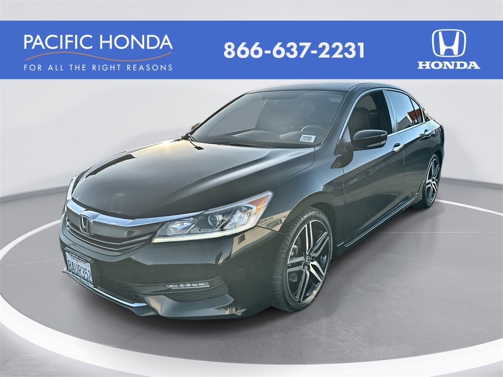 2017 Honda Accord Sport's photo