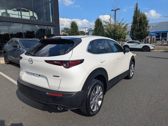 2022 Mazda CX-30 2.5 Select photo 3