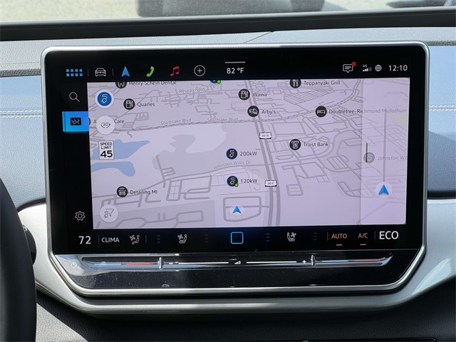 2025 Volkswagen ID.4 Pro Plus photo 3