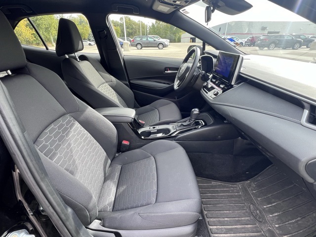 2025 Toyota Corolla SE photo 18