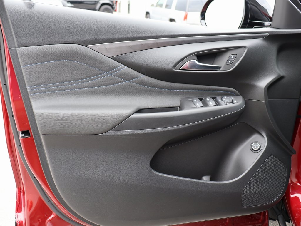 2025 Buick Envista ST photo 20