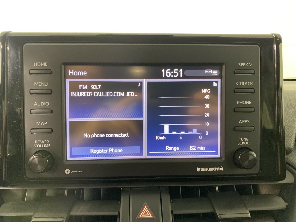 2022 Toyota RAV4 XLE photo 3