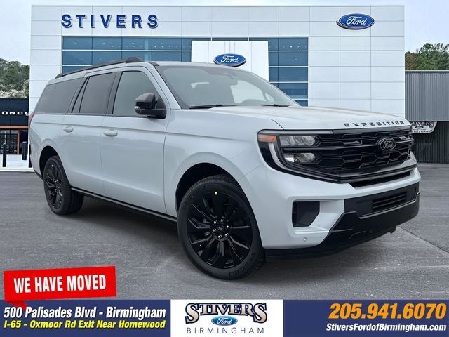 2025 Ford Expedition Platinum's photo