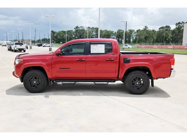 2022 Toyota Tacoma SR5 photo 3