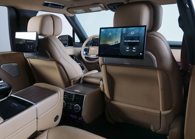 2024 Land Rover Range Rover Autobiography photo 10