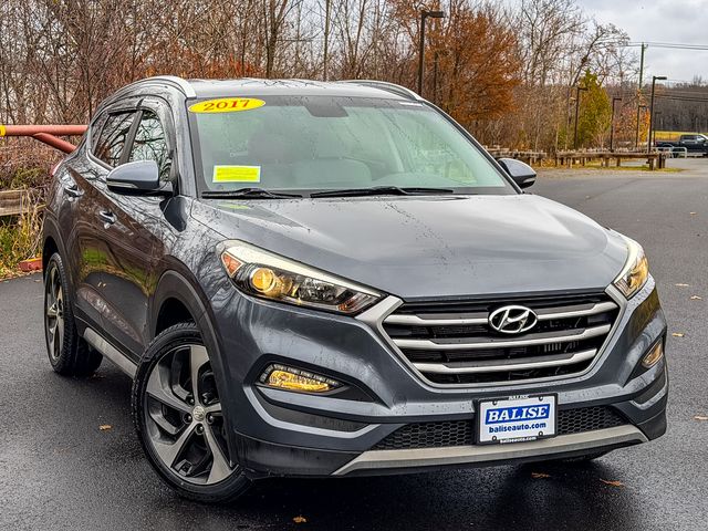 2017 Hyundai Tucson Sport's photo