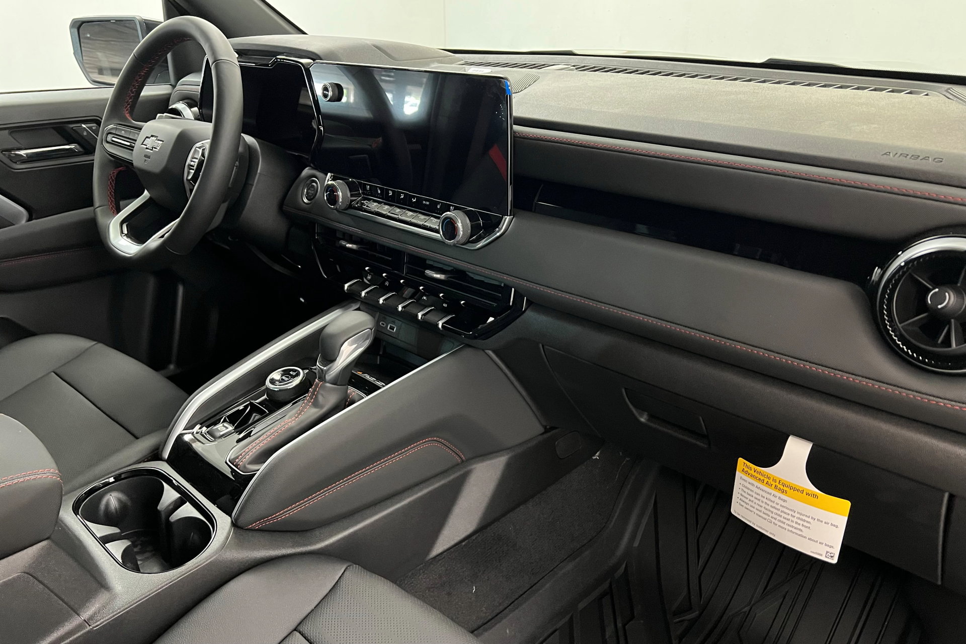 2026 Chevrolet Colorado Z71 photo 23
