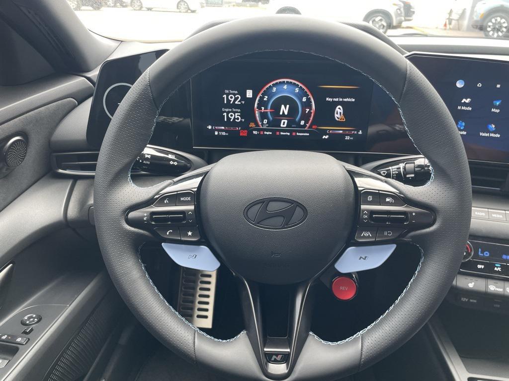 2025 Hyundai Elantra N Base photo 15